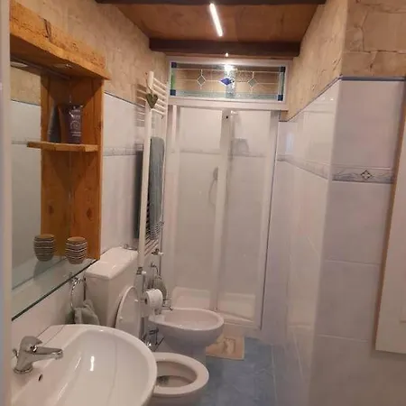 Apartment La Casa Delle Rondini